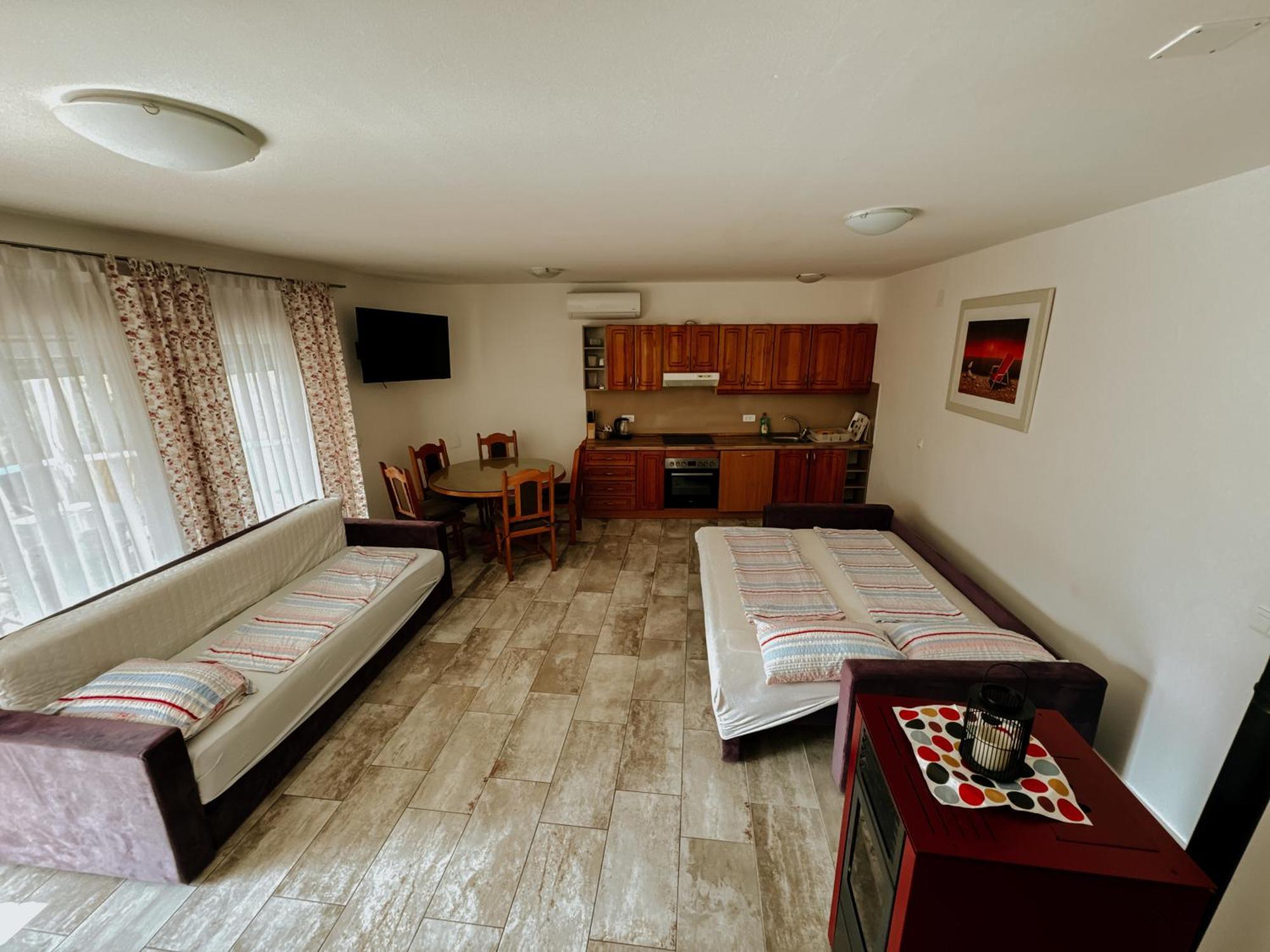 Krk Kornic Apartments Exterior photo